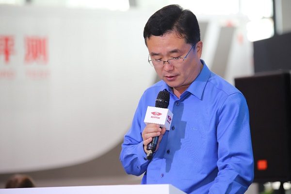 DƬ4.jpg